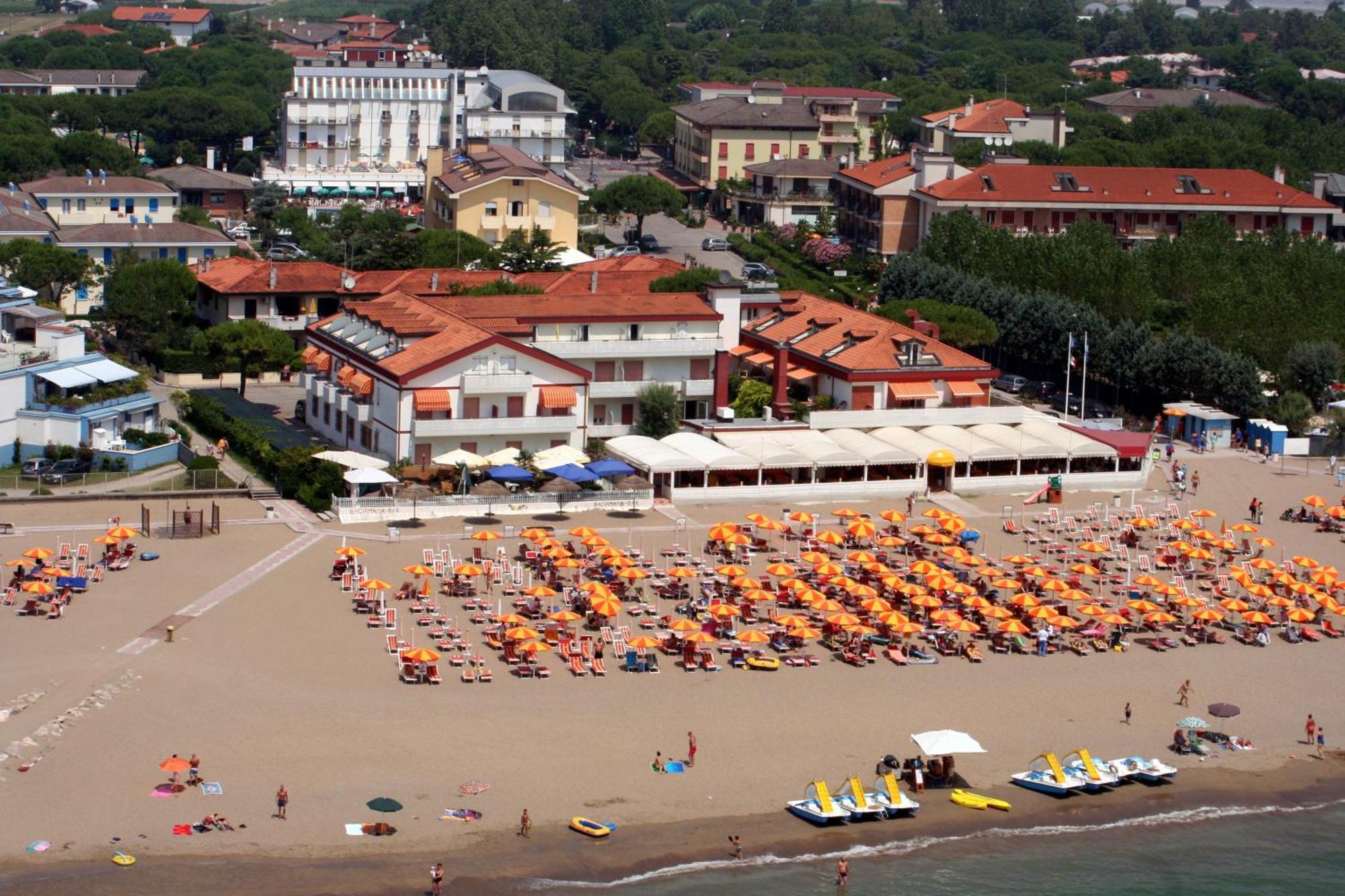 Hotel Righetto Fronte Mare Cavallino-Treporti Bagian luar foto
