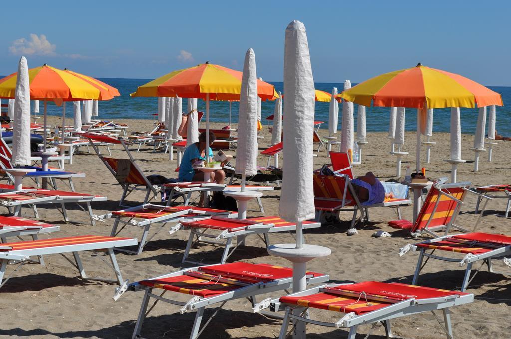 Hotel Righetto Fronte Mare Cavallino-Treporti Bagian luar foto