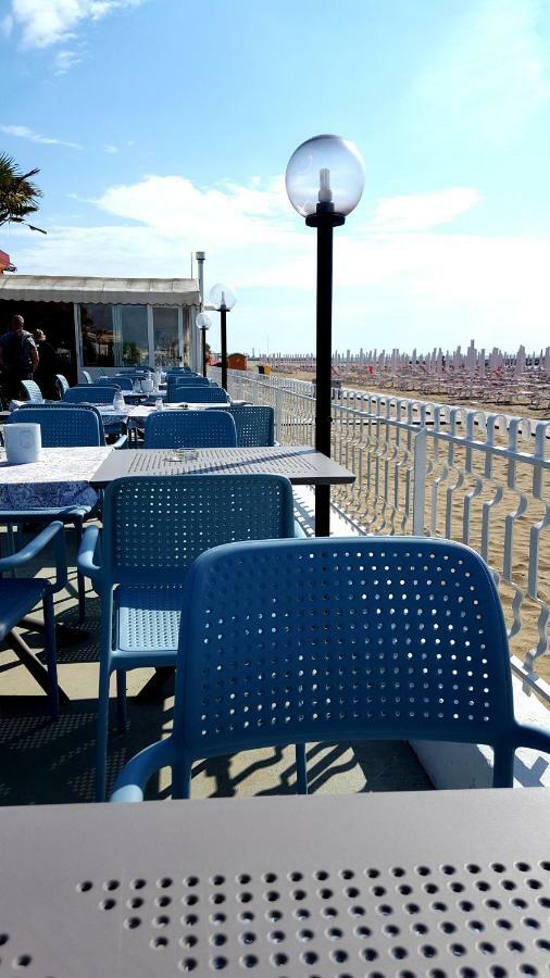 Hotel Righetto Fronte Mare Cavallino-Treporti Bagian luar foto